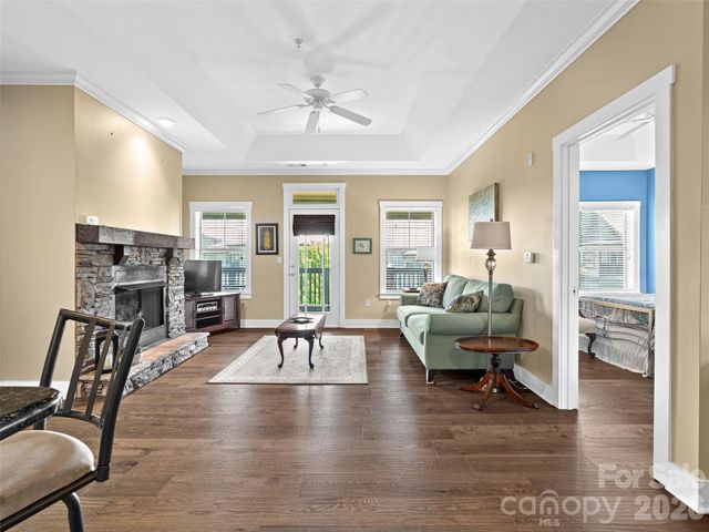 9 Kenilworth Knoll 420, Asheville, NC 28805