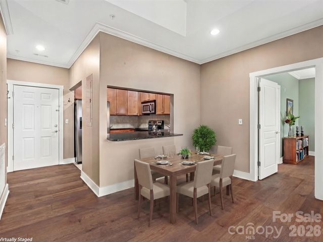 9 Kenilworth Knoll 420, Asheville, NC 28805