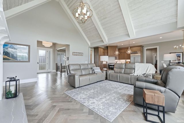 10479 Beaugreen Cove, Leo, IN 46765
