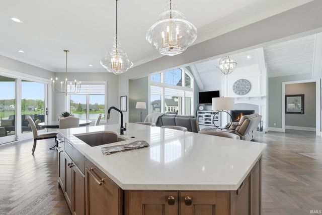 10479 Beaugreen Cove, Leo, IN 46765