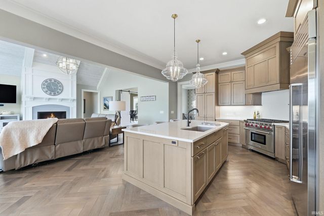 10479 Beaugreen Cove, Leo, IN 46765