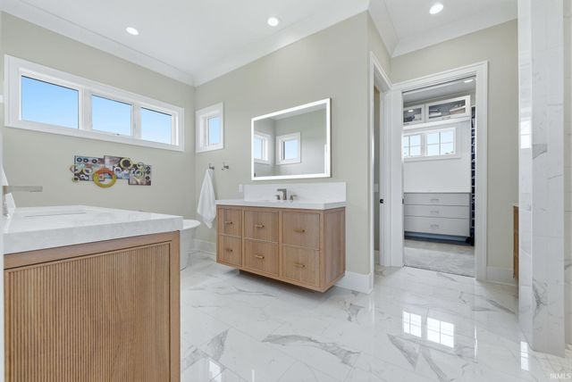 10479 Beaugreen Cove, Leo, IN 46765