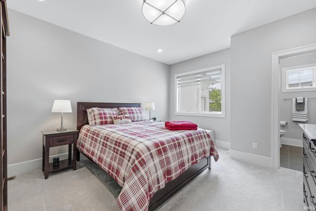 10479 Beaugreen Cove, Leo, IN 46765