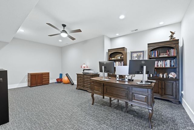 10479 Beaugreen Cove, Leo, IN 46765