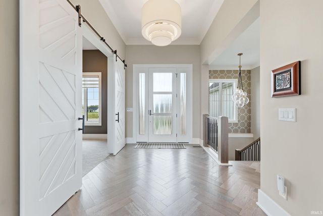 10479 Beaugreen Cove, Leo, IN 46765