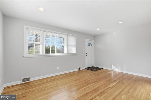 6618 LACONA ST, District Heights, MD 20747