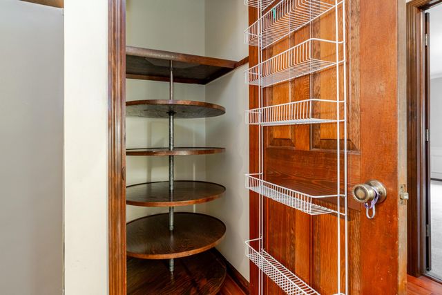 111 N Nob Hill Drive, Gahanna, OH 43230