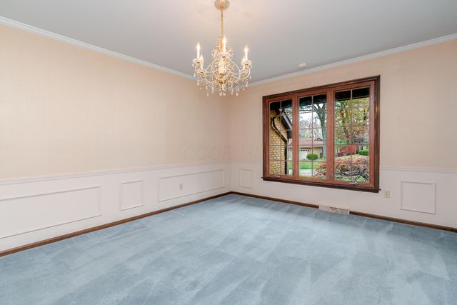 111 N Nob Hill Drive, Gahanna, OH 43230