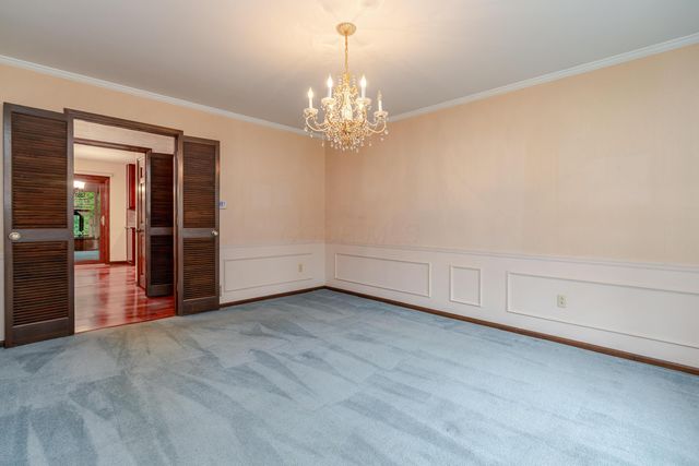 111 N Nob Hill Drive, Gahanna, OH 43230