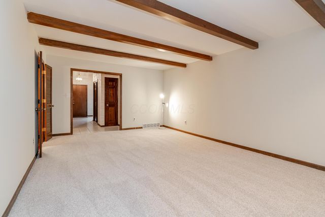 111 N Nob Hill Drive, Gahanna, OH 43230