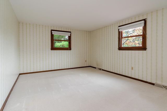 111 N Nob Hill Drive, Gahanna, OH 43230