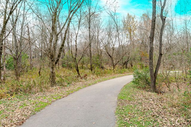 111 N Nob Hill Drive, Gahanna, OH 43230