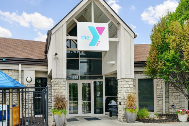 111 N Nob Hill Drive, Gahanna, OH 43230