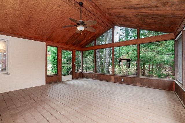 111 N Nob Hill Drive, Gahanna, OH 43230