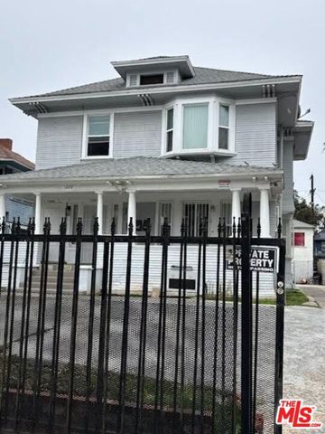 1400 S Westmoreland Avenue, Los Angeles, CA 90006