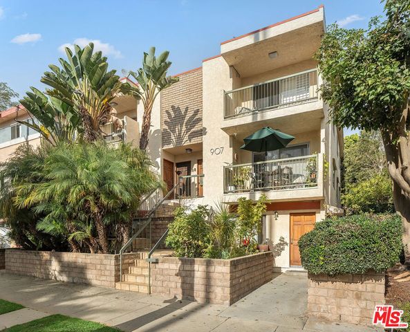 907 12th Street 4, Santa Monica, CA 90403
