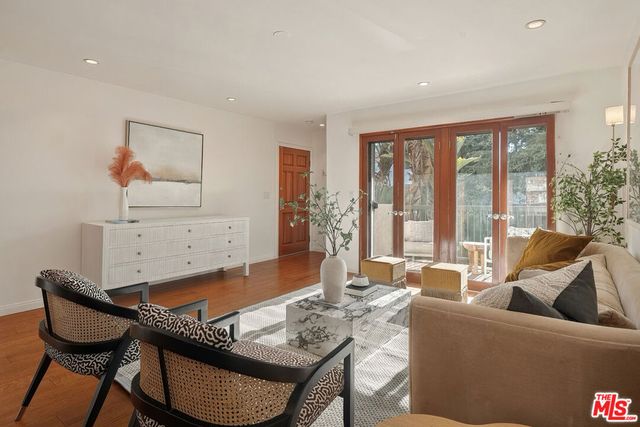 907 12th Street 4, Santa Monica, CA 90403