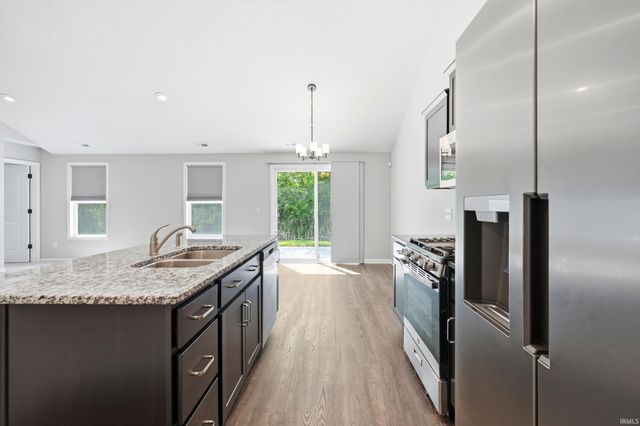 9467 Cappelli Way, Fort Wayne, IN 46825