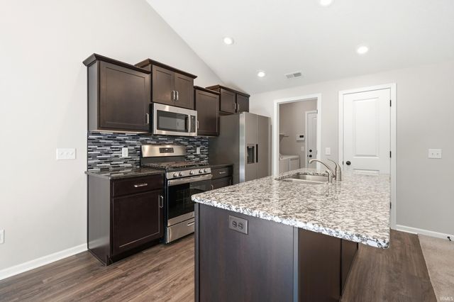 9467 Cappelli Way, Fort Wayne, IN 46825