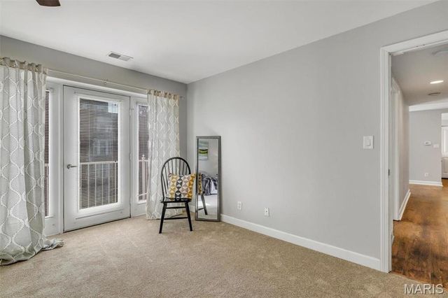 5330 Pershing Avenue 406, St Louis, MO 63112