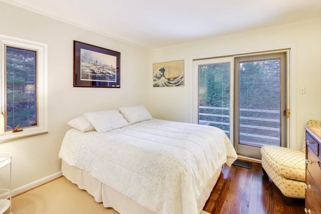 49 Aspen Road, Ogden Dunes, IN 46368