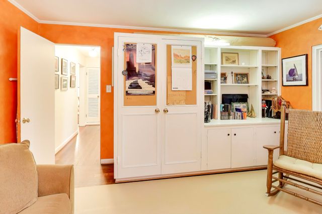 49 Aspen Road, Ogden Dunes, IN 46368