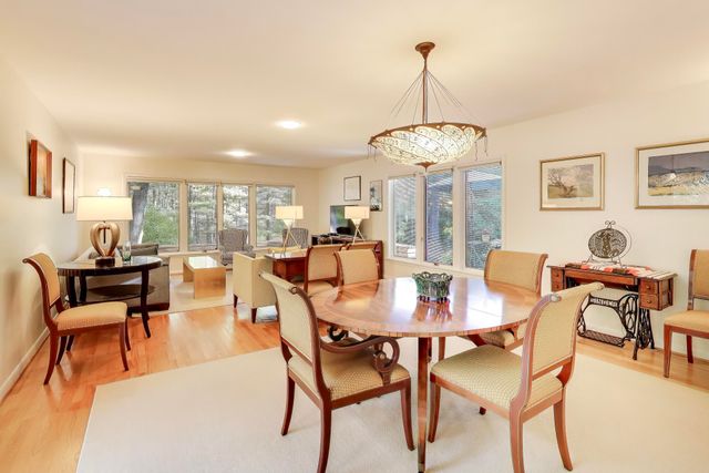 49 Aspen Road, Ogden Dunes, IN 46368