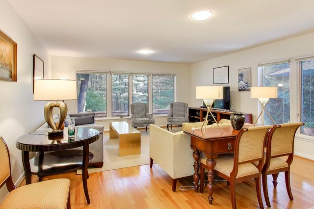 49 Aspen Road, Ogden Dunes, IN 46368