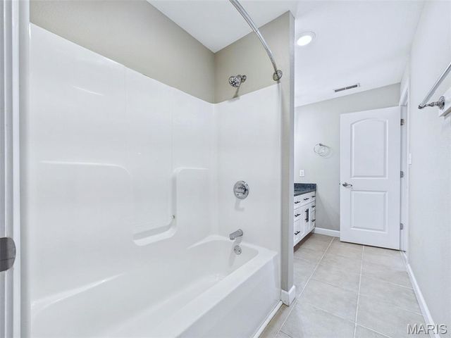 432 Marbleton Circle, O'fallon, IL 62269