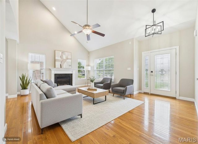 432 Marbleton Circle, O'fallon, IL 62269