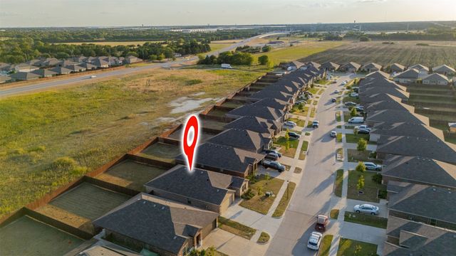 1748 Duskwood Drive, Lancaster, TX 75146