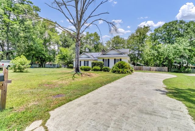 4 Garth Drive, Charleston, SC 29414