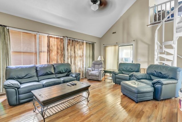 4 Garth Drive, Charleston, SC 29414