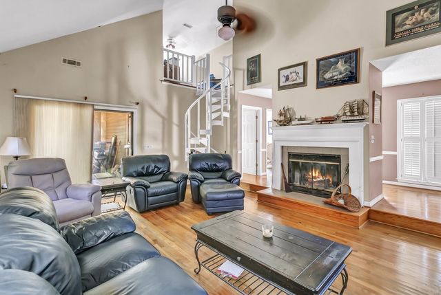 4 Garth Drive, Charleston, SC 29414