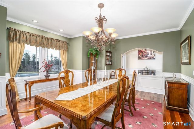 6 Hamlin Court, Brookfield, CT 06804