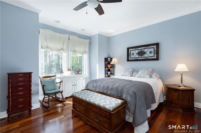 6 Hamlin Court, Brookfield, CT 06804