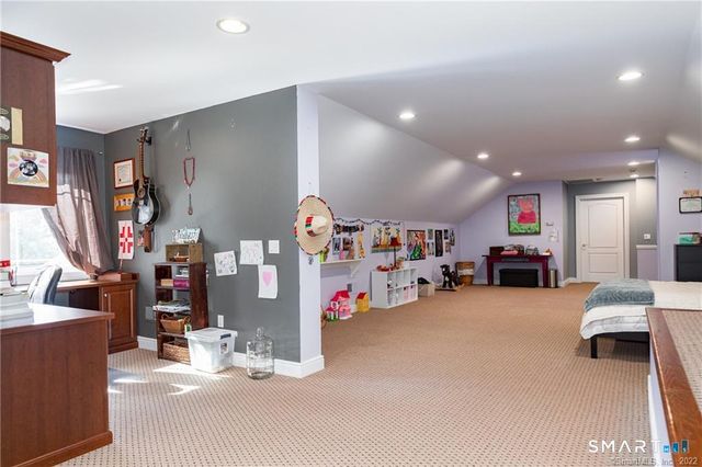 6 Hamlin Court, Brookfield, CT 06804