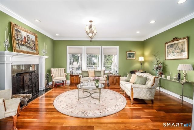 6 Hamlin Court, Brookfield, CT 06804