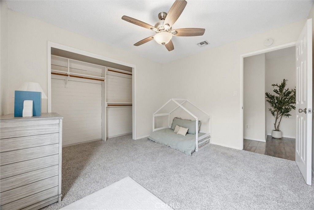 Image 35 of property listing at 9901 Mesa Oak Drive, Bakersfield, CA 93311