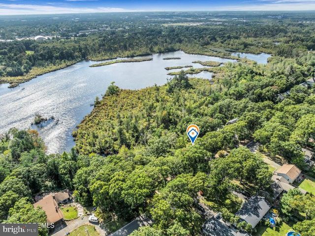 1687 FORGE POND RD, Brick, NJ 08724