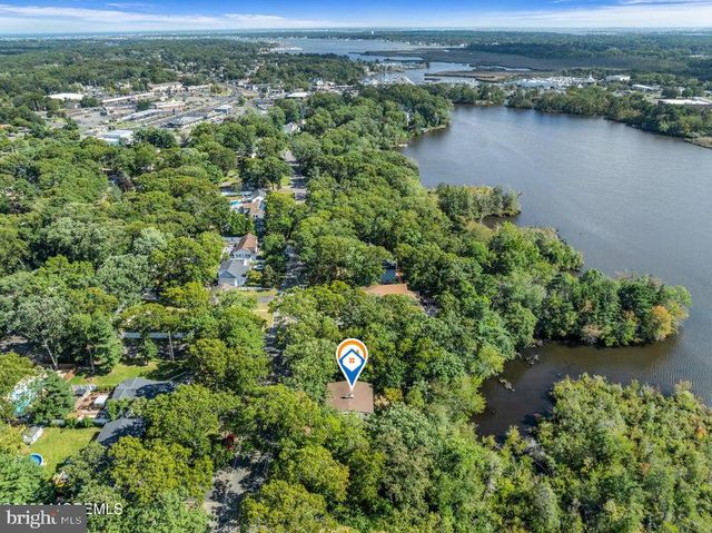 1687 FORGE POND RD, Brick, NJ 08724