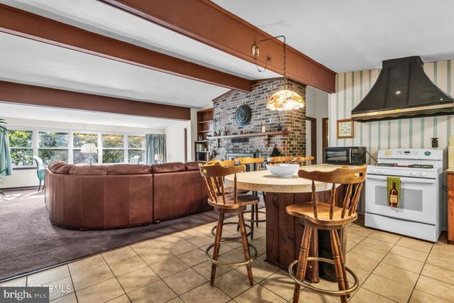 1687 FORGE POND RD, Brick, NJ 08724