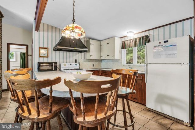 1687 FORGE POND RD, Brick, NJ 08724