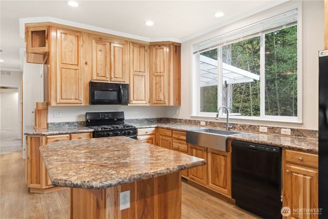 290 Werner Road, Port Ludlow, WA 98365
