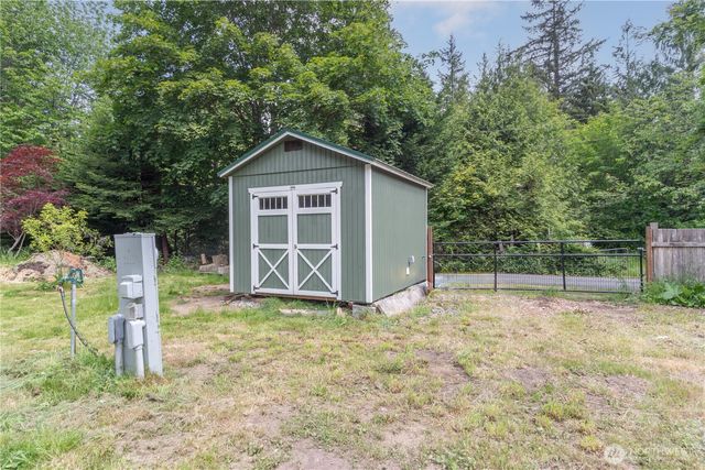 290 Werner Road, Port Ludlow, WA 98365