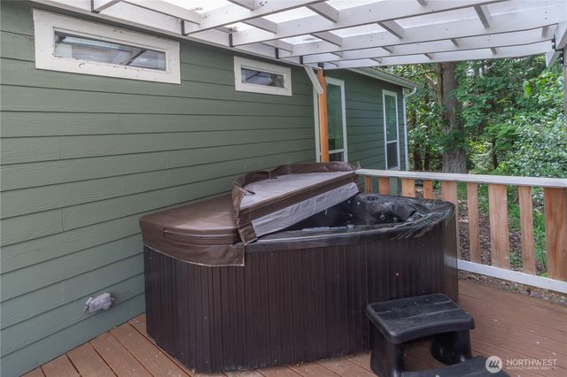 290 Werner Road, Port Ludlow, WA 98365