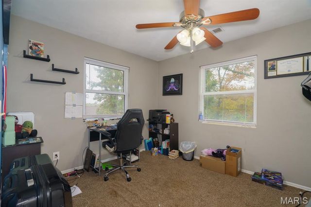 695 Sidney Street, St James, MO 65559