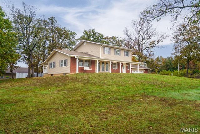 695 Sidney Street, St James, MO 65559