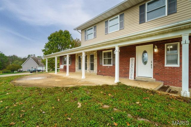 695 Sidney Street, St James, MO 65559