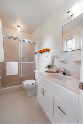 2054 Ridgecrest Cir, Dickson, TN 37055